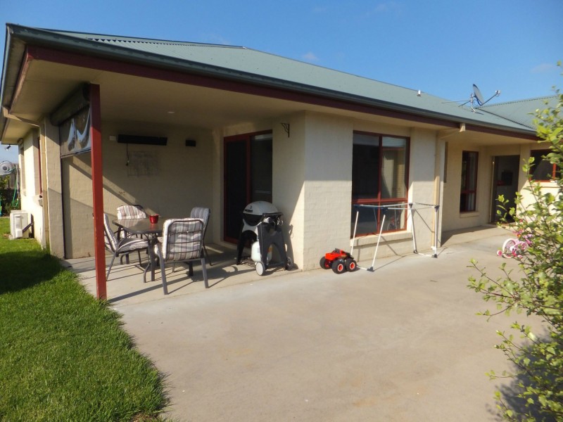 7 Federation Court, Bairnsdale VIC 3875