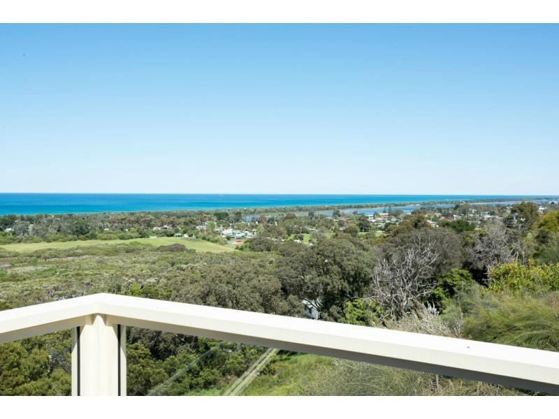 16 New Street, Lakes Entrance VIC 3909