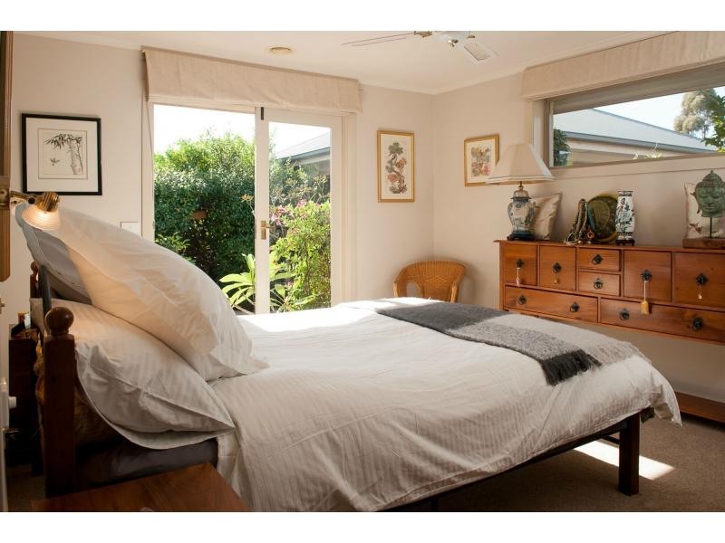 20 The Balcony St, Lakes Entrance VIC 3909