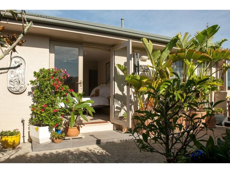 20 The Balcony St, Lakes Entrance VIC 3909