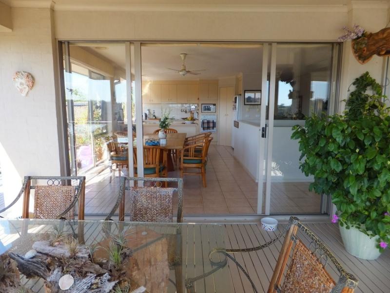 20 The Balcony St, Lakes Entrance VIC 3909
