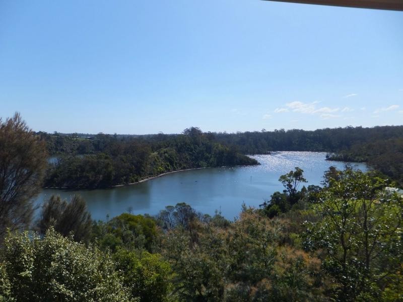 20 The Balcony St, Lakes Entrance VIC 3909