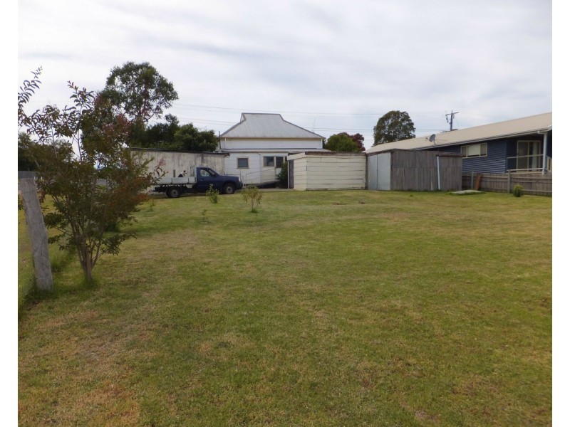 271 Nicholson Street, Orbost VIC 3888