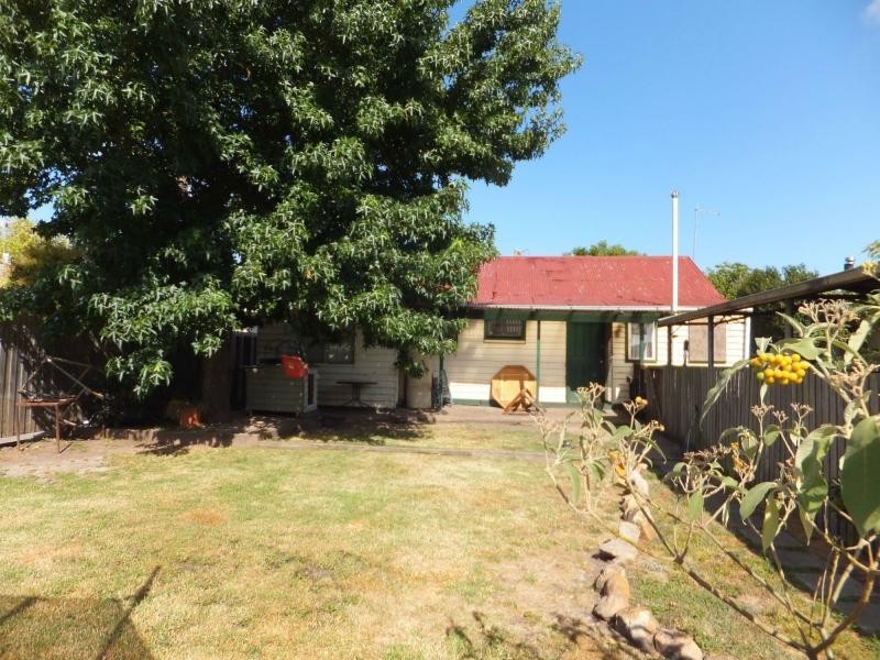 5 O’Brien Street, Bairnsdale VIC 3875