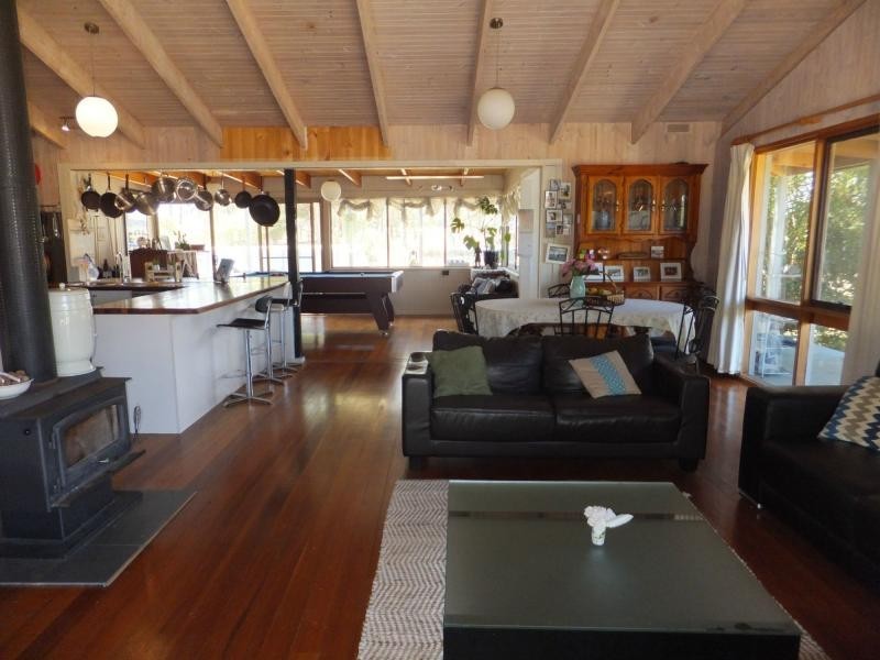 430 Swan Reach Road, Bumberrah VIC 3902