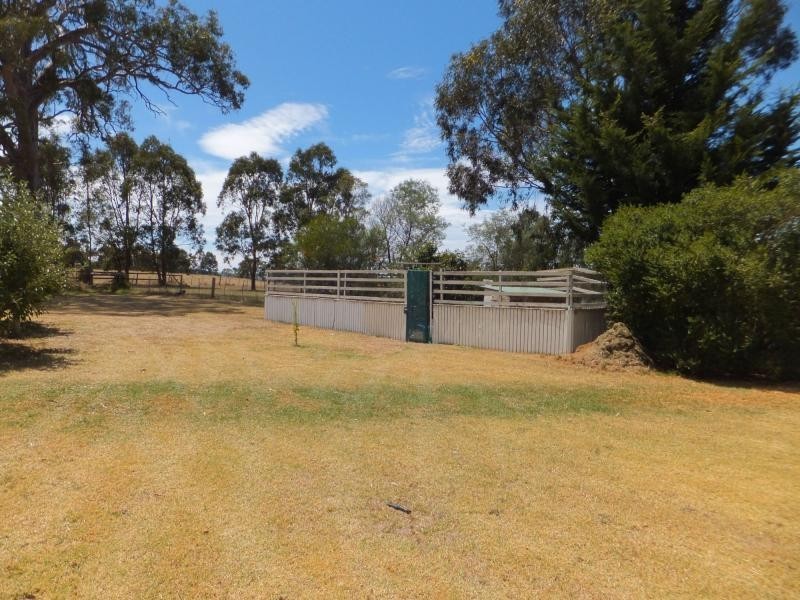 430 Swan Reach Road, Bumberrah VIC 3902