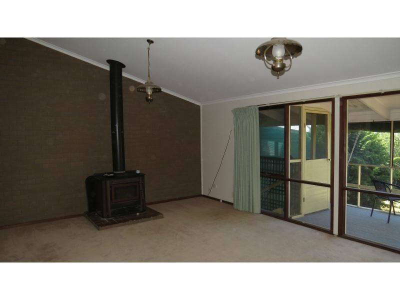 18 Fullarton Drive, Paynesville VIC 3880