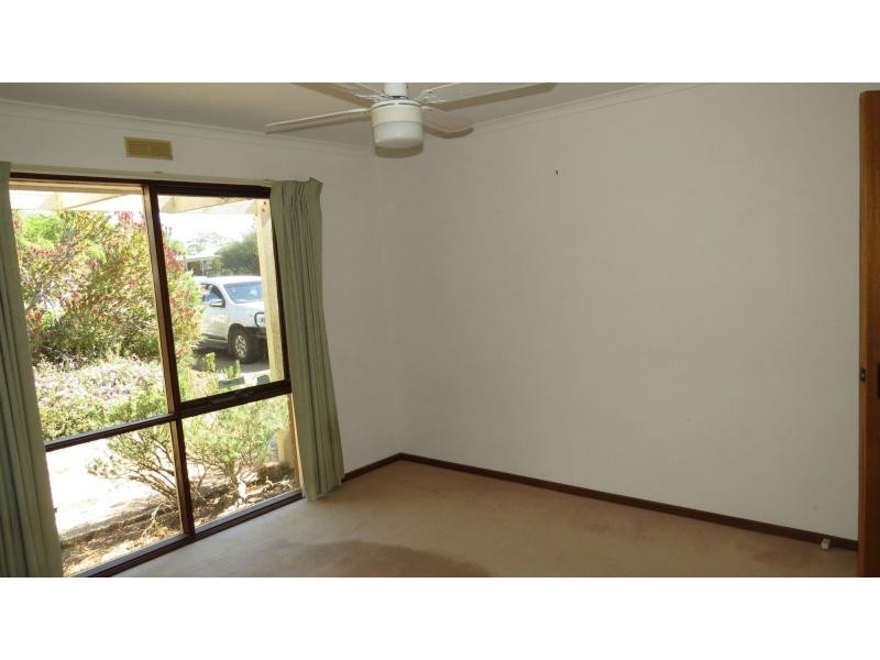 18 Fullarton Drive, Paynesville VIC 3880