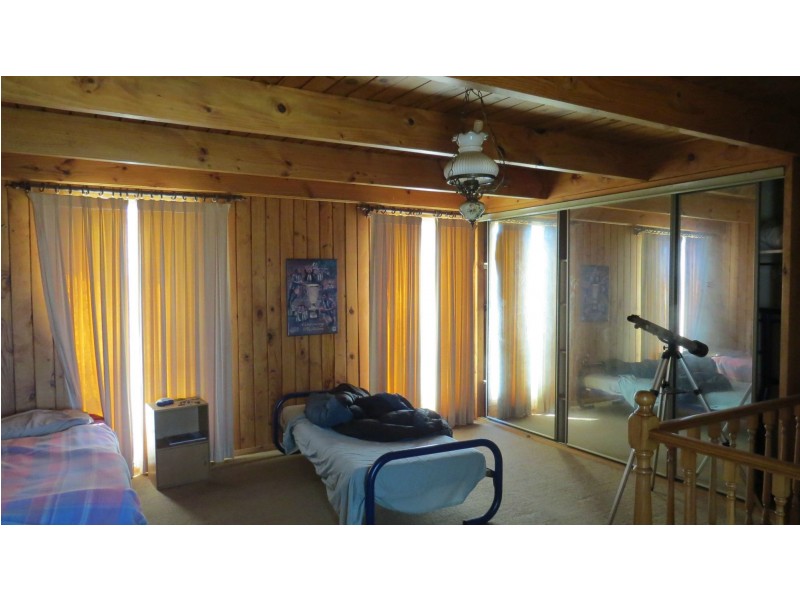 200 Hollands Landing Road, Hollands Landing VIC 3862