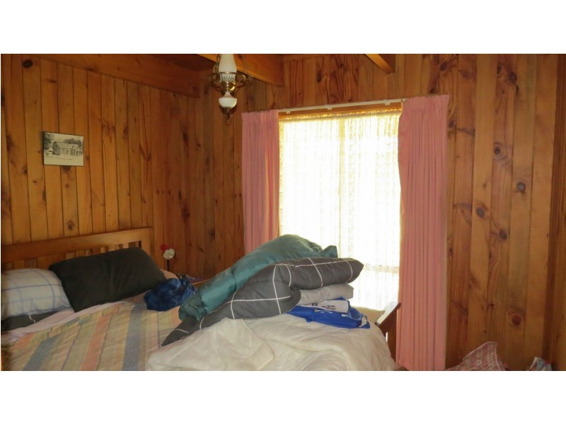 200 Hollands Landing Road, Hollands Landing VIC 3862