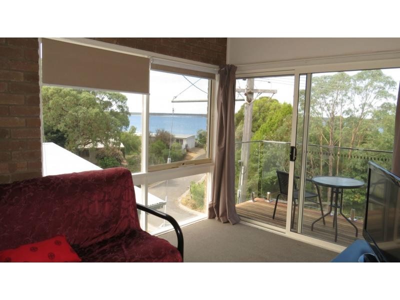 11 Lake Grove, Metung VIC 3904