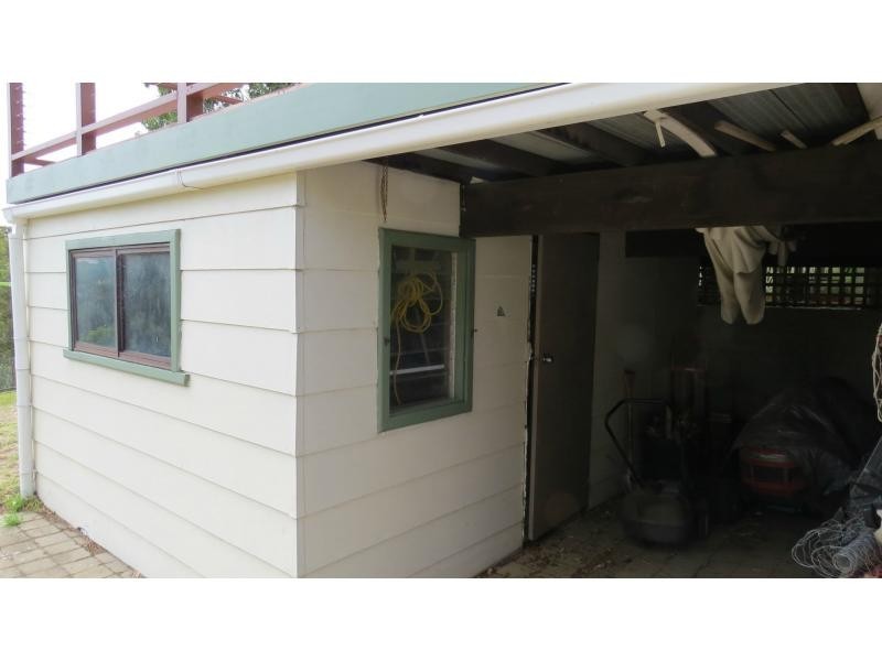 11 Lake Grove, Metung VIC 3904