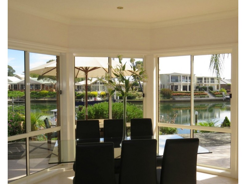 69 Wellington Street, Paynesville VIC 3880