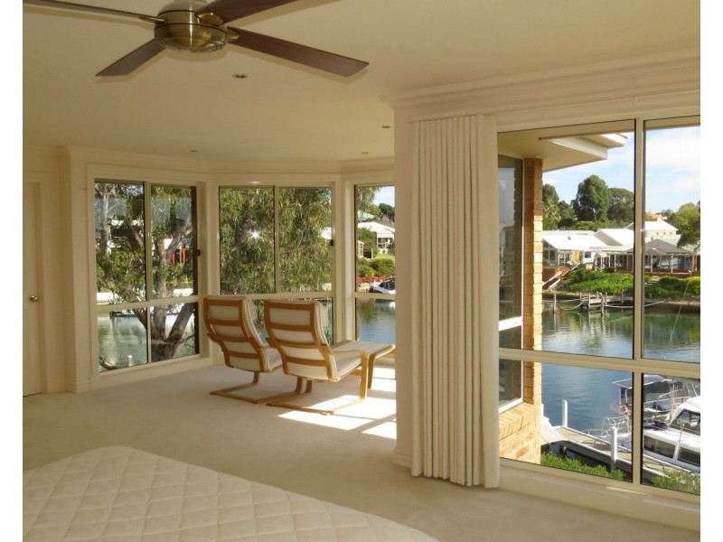 69 Wellington Street, Paynesville VIC 3880