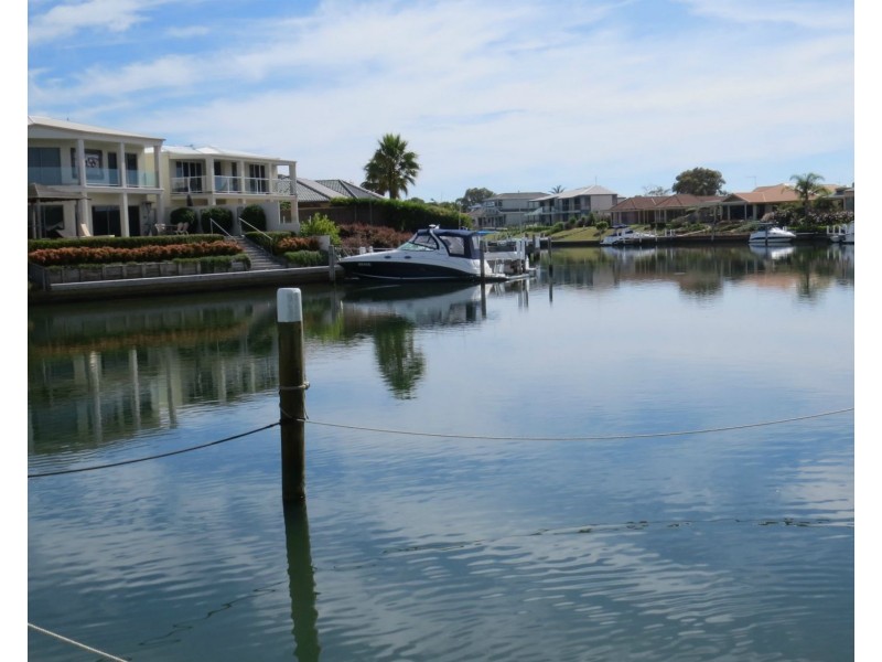 69 Wellington Street, Paynesville VIC 3880