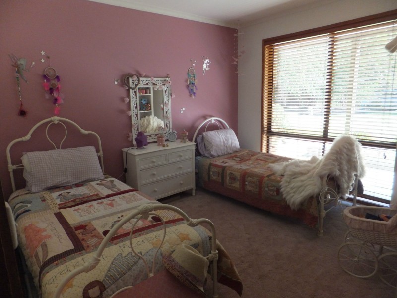 39 Irvines Road, Orbost VIC 3888