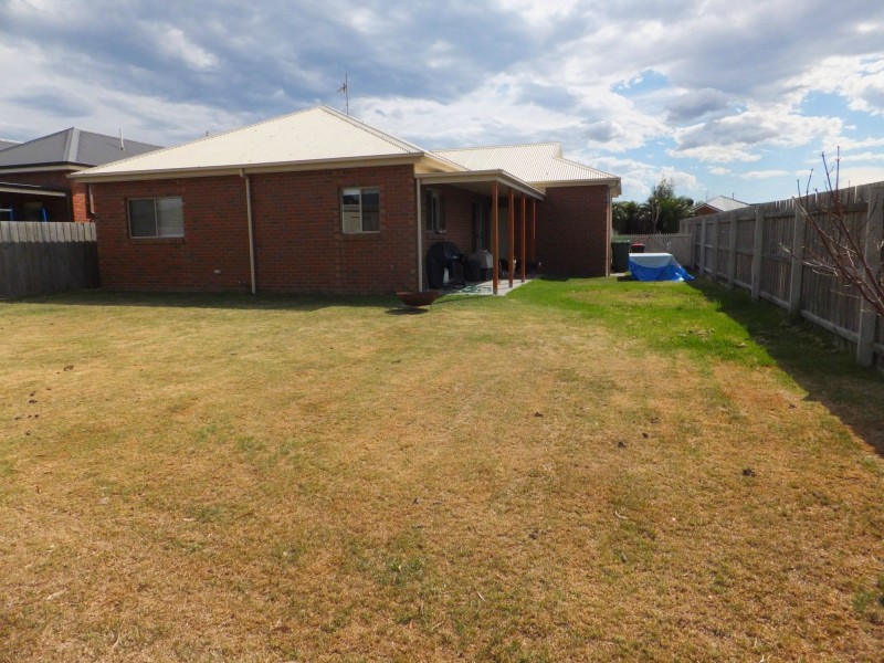 19B Callistemon Court, Bairnsdale VIC 3875