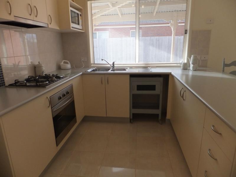 4A Balmoral Crescent, Bairnsdale VIC 3875