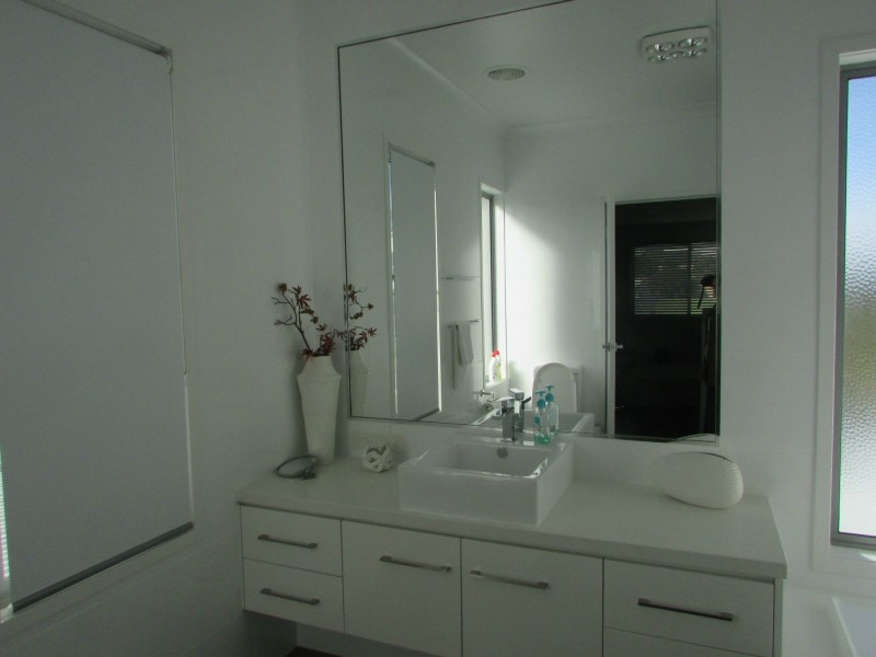 18 Heaths View, Paynesville VIC 3880