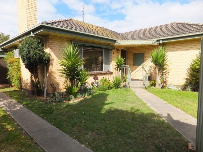 31 McKean Street, Bairnsdale VIC 3875