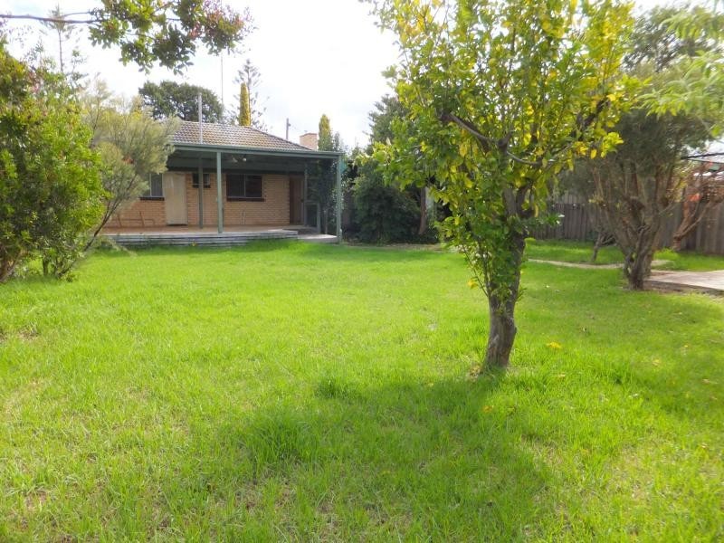 31 McKean Street, Bairnsdale VIC 3875