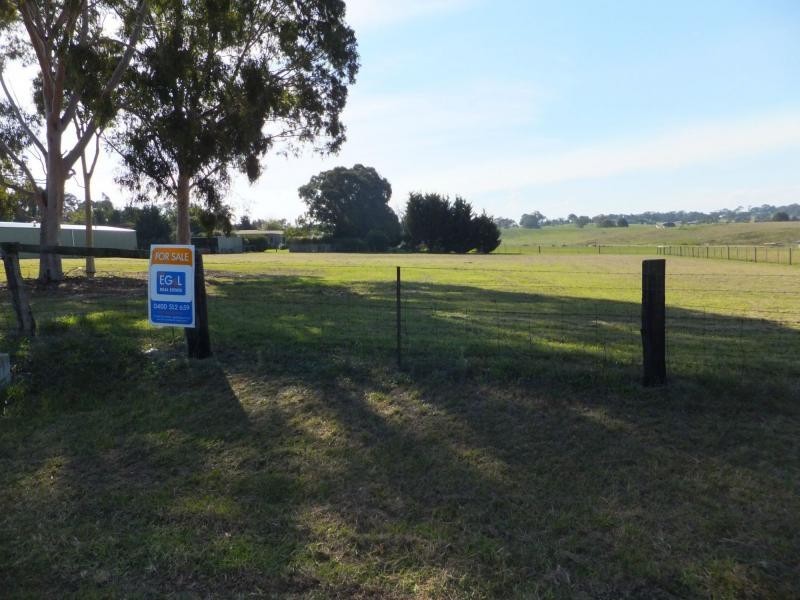 9 Brighton Place, Bairnsdale VIC 3875