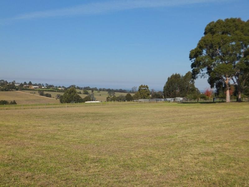 9 Brighton Place, Bairnsdale VIC 3875