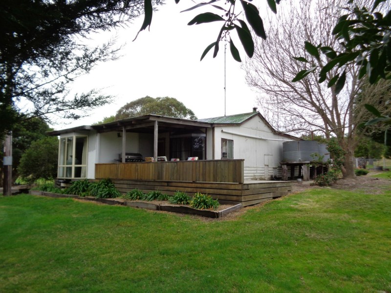 370 Bruthen Buchan Road, Nowa Nowa VIC 3887