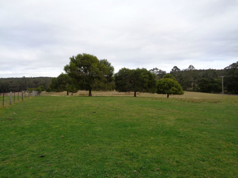 370 Bruthen Buchan Road, Nowa Nowa VIC 3887