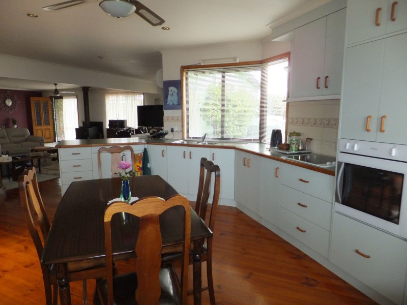 2 Driftwood Court, Newlands Arm VIC 3875