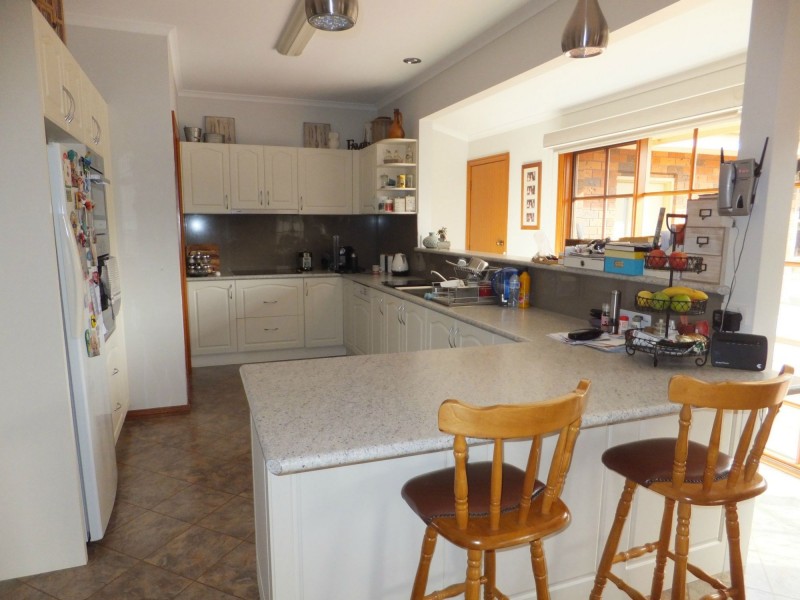 1A Suding Close, Bairnsdale VIC 3875