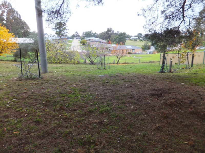 24 School Road, Swan Reach VIC 3903