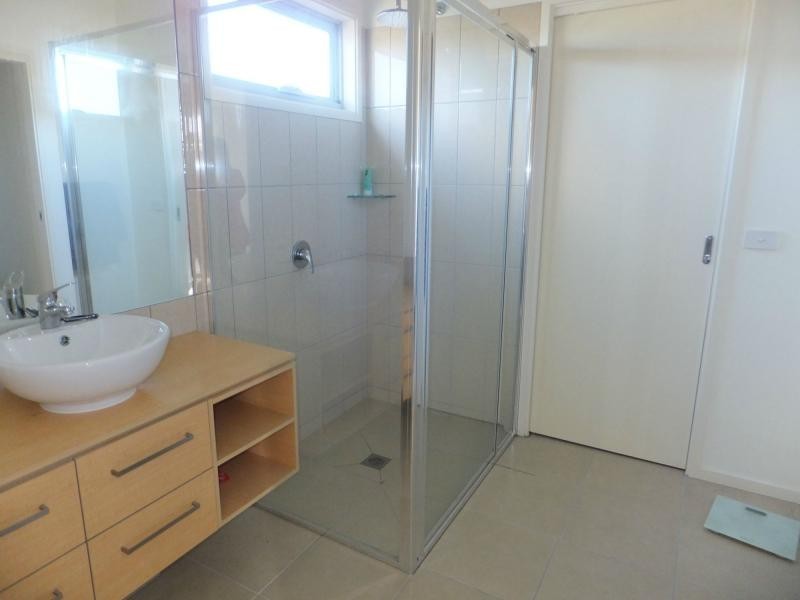 1 Eaton Place, Paynesville VIC 3880