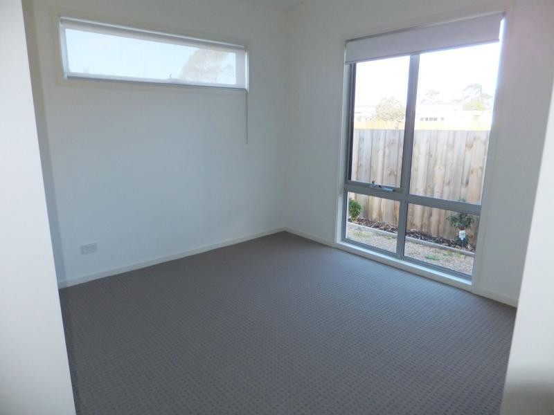 1 Eaton Place, Paynesville VIC 3880