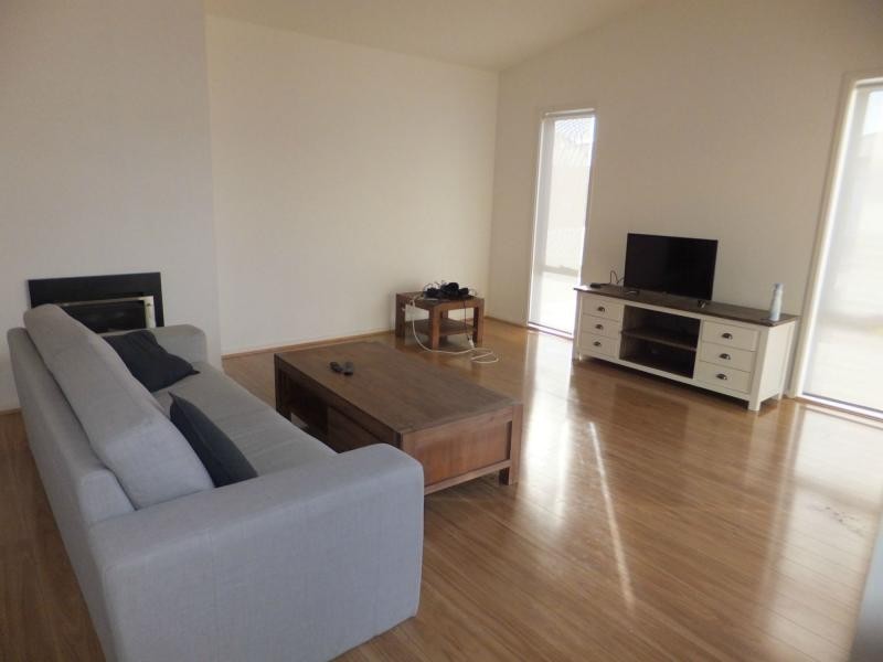 1 Eaton Place, Paynesville VIC 3880