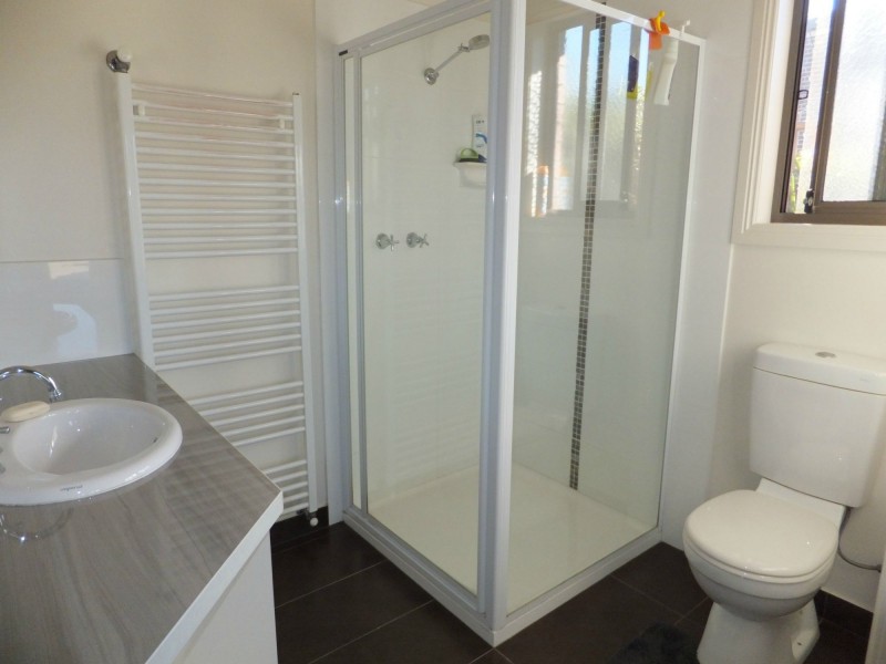 16 Ballantine Street, Bairnsdale VIC 3875