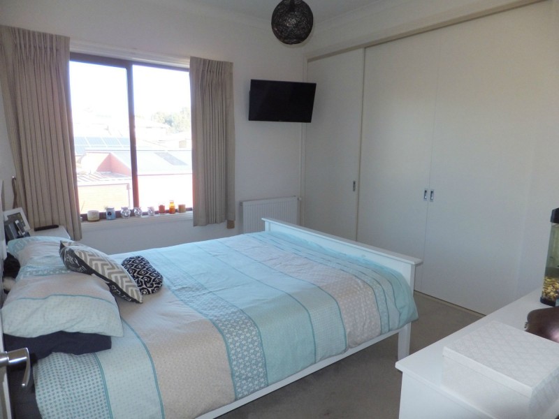 16 Ballantine Street, Bairnsdale VIC 3875