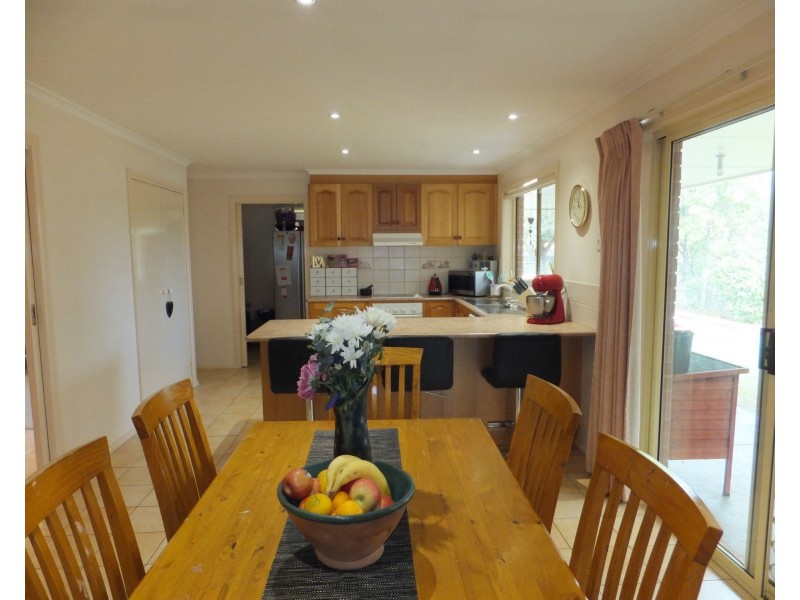 16 Alvin Court, Bairnsdale VIC 3875