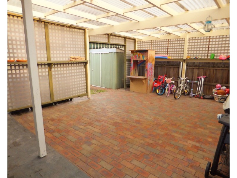 16 Alvin Court, Bairnsdale VIC 3875