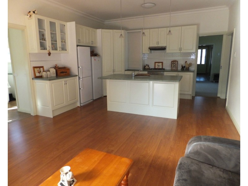 35 Princes Highway, Bairnsdale VIC 3875