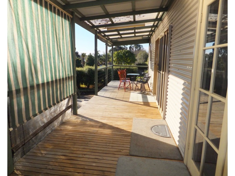 35 Princes Highway, Bairnsdale VIC 3875