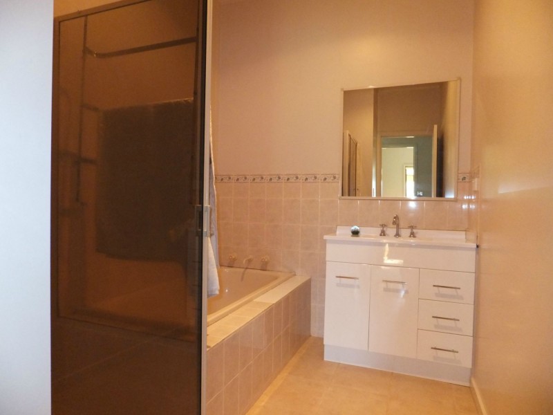 6 Upland Street, Lindenow South VIC 3875