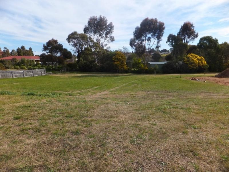 1 Lorimer Drive, Bairnsdale VIC 3875