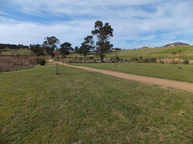 1 Lorimer Drive, Bairnsdale VIC 3875