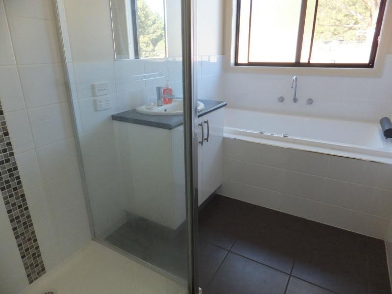 10 Ives Road, Lindenow South VIC 3875