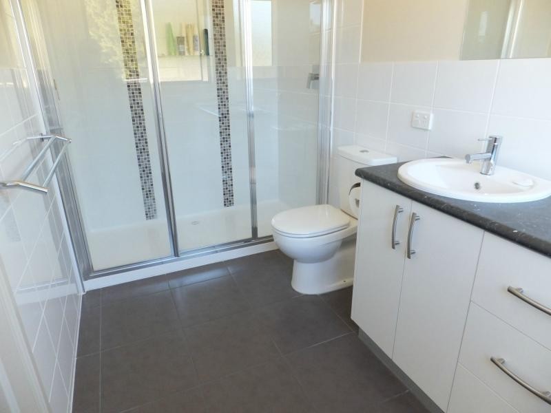 10 Ives Road, Lindenow South VIC 3875