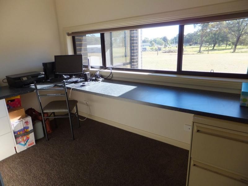 10 Ives Road, Lindenow South VIC 3875