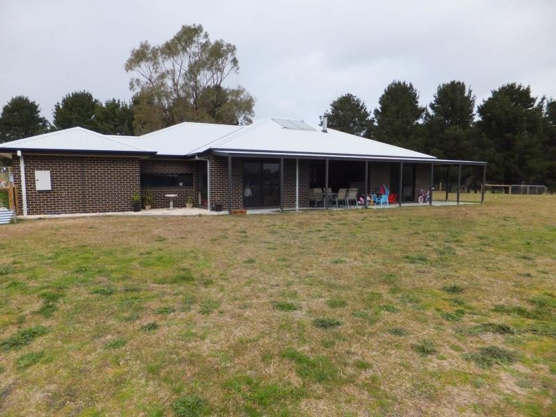 10 Ives Road, Lindenow South VIC 3875