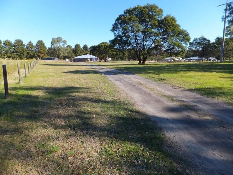 10 Ives Road, Lindenow South VIC 3875