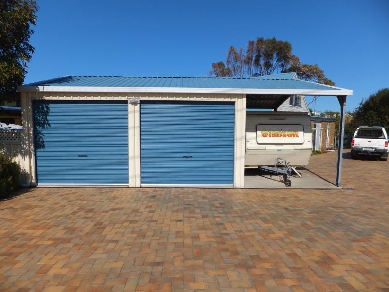 14 Skidale Close, Lake Tyers Beach VIC 3909